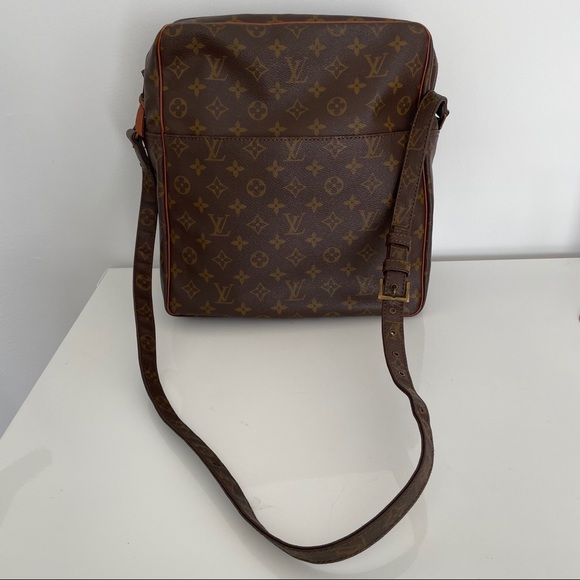 Authentic Louis Vuitton Marceau Crossbody Bag - Picture 2 of 12